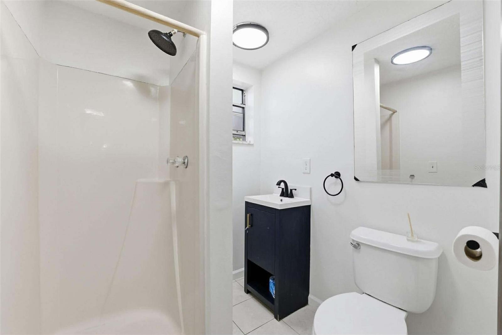 Image 20 of 39 For 62 Tyler Street