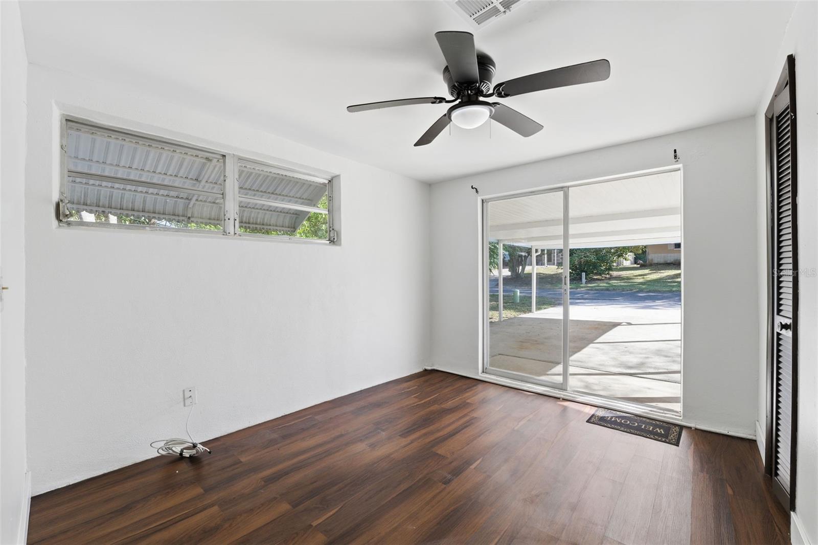 Image 22 of 39 For 62 Tyler Street