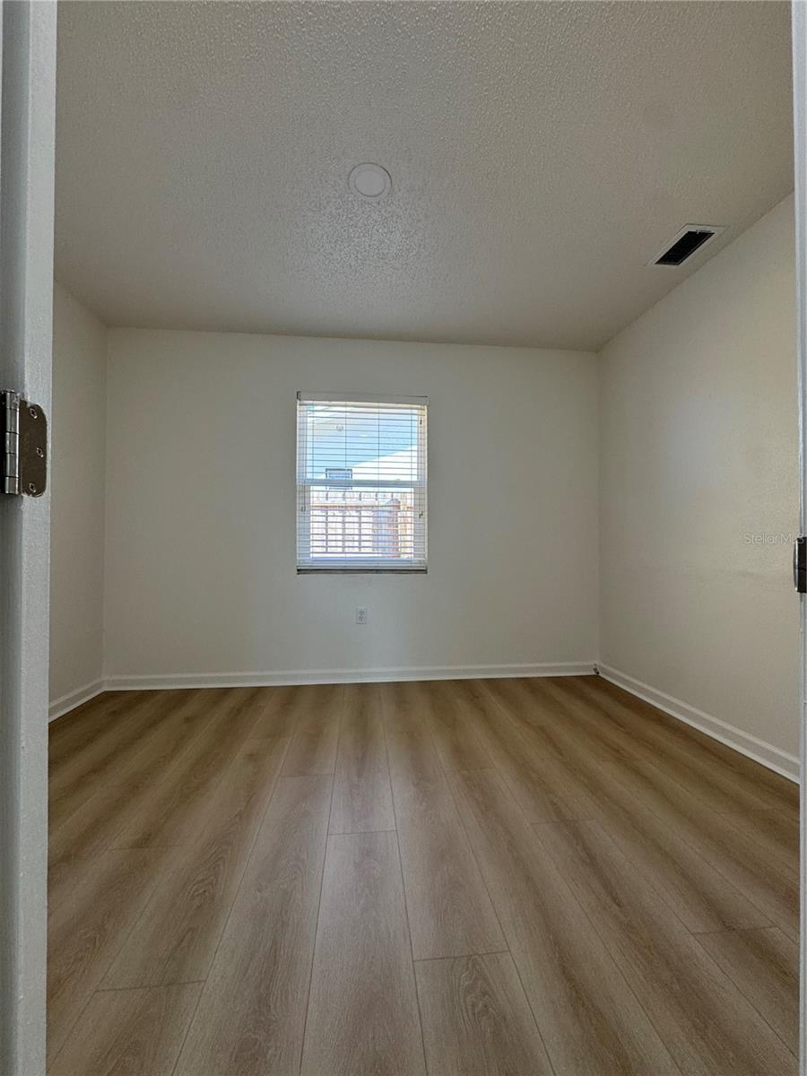 Image 16 of 22 For 6445 109th Avenue N