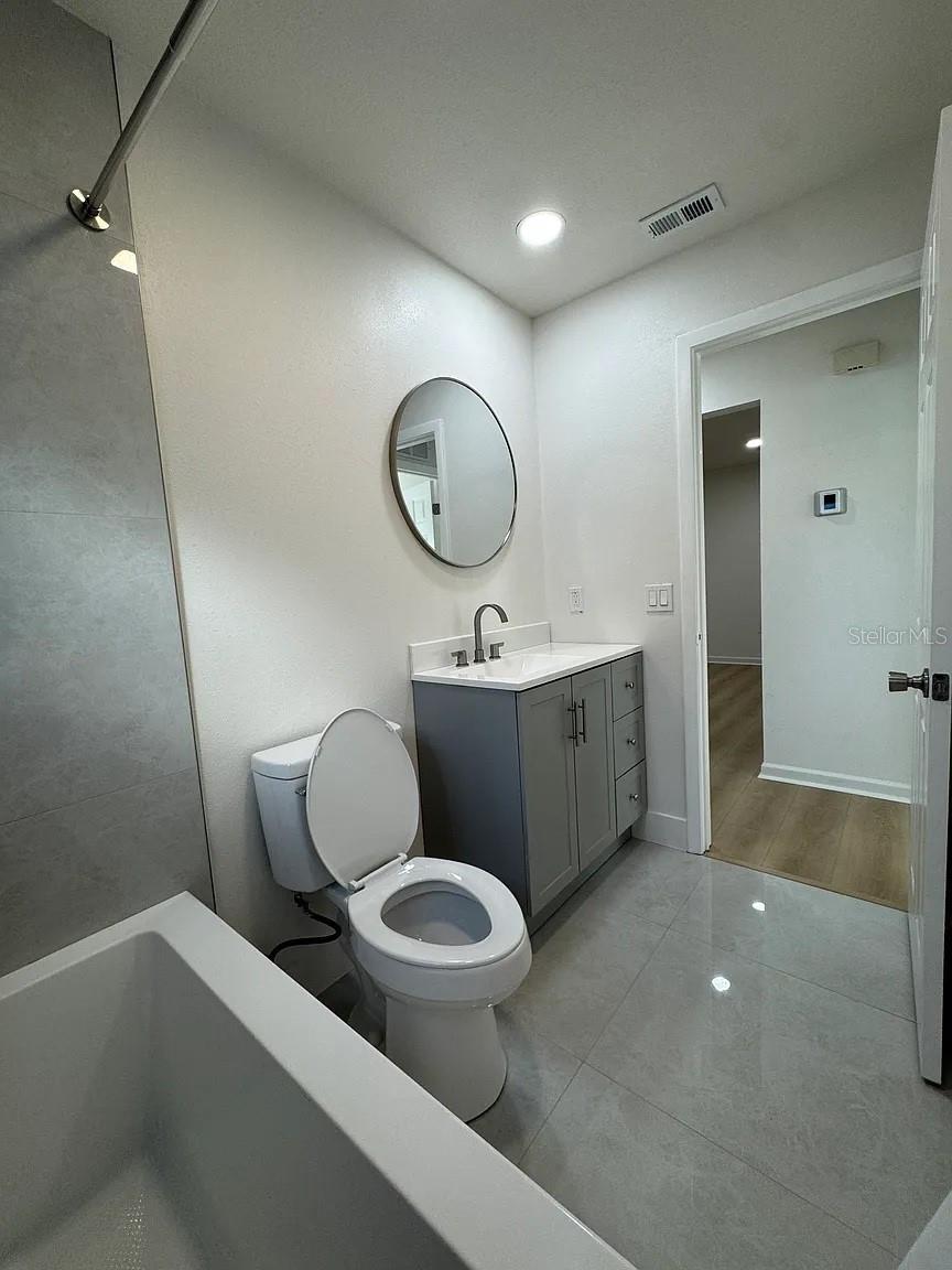 Image 9 of 22 For 6445 109th Avenue N