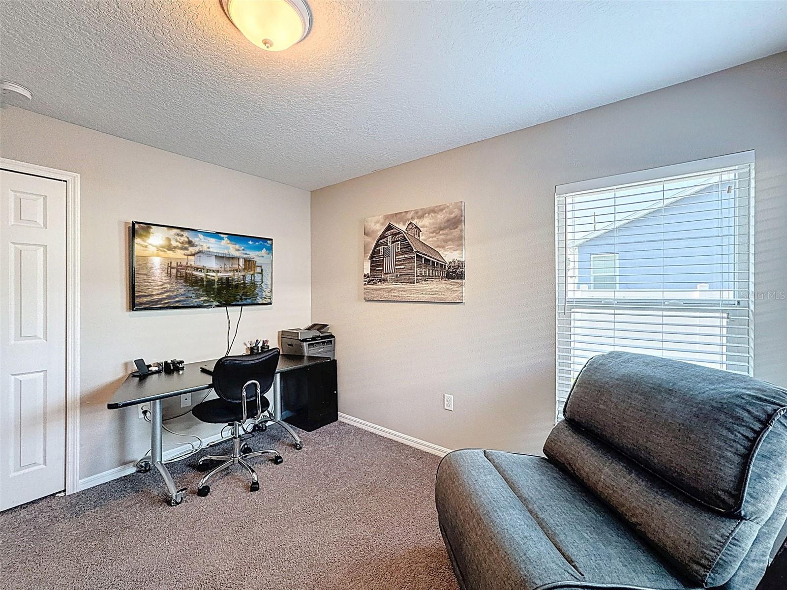 Image 28 of 61 For 5917 High Street