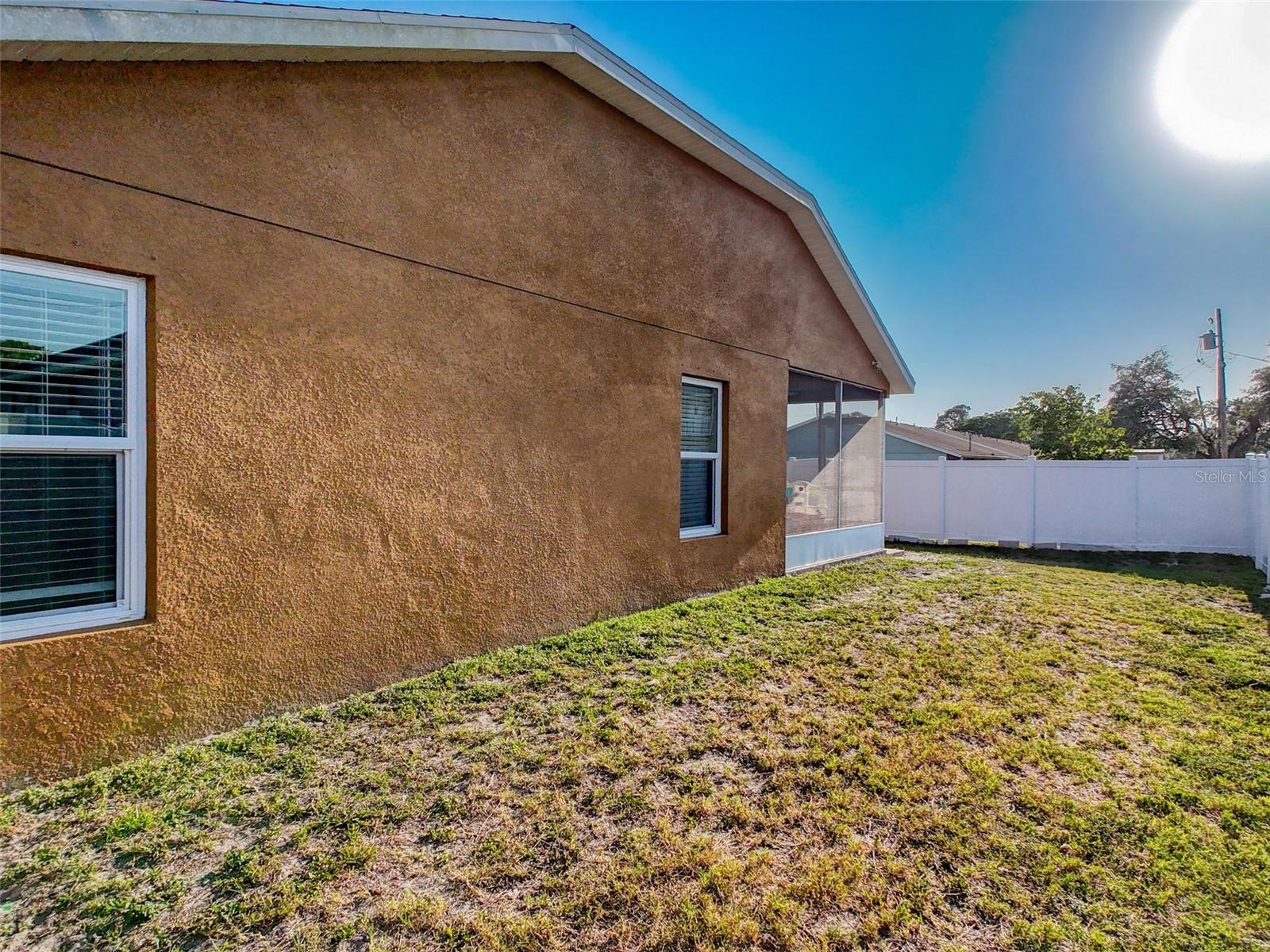 Image 35 of 61 For 5917 High Street