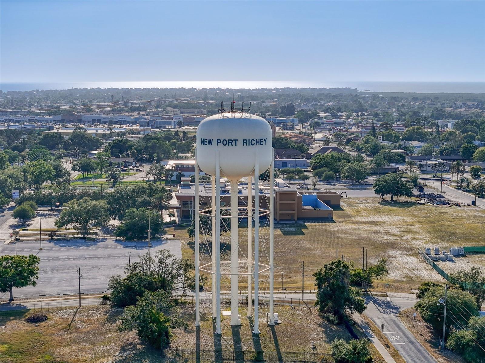 Image 42 of 61 For 5917 High Street