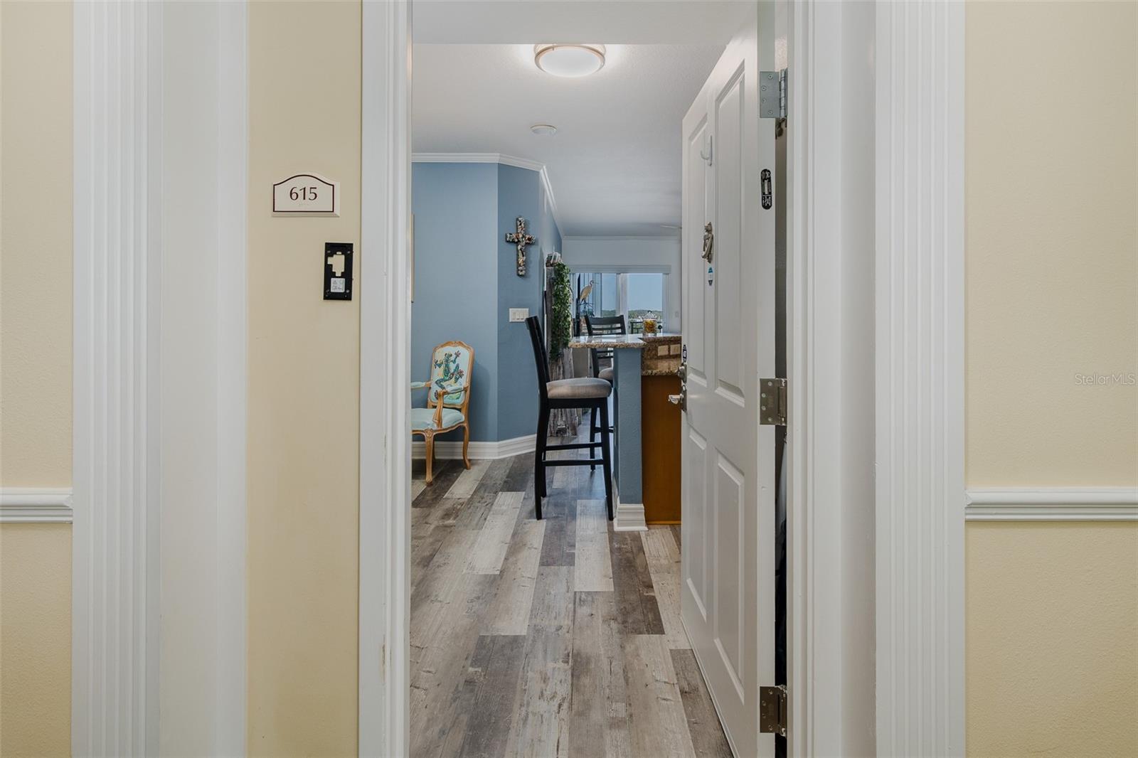 Image 2 of 45 For 4516 Seagull Drive 615