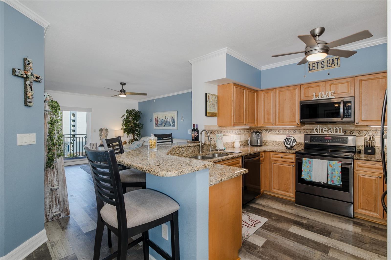 Image 7 of 45 For 4516 Seagull Drive 615