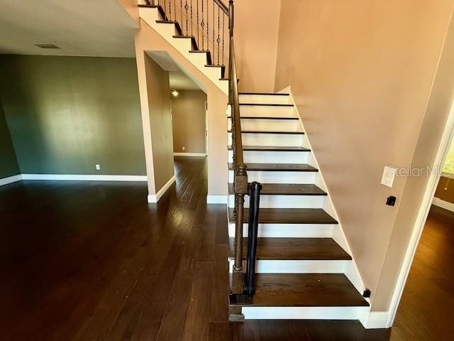 Image 2 of 23 For 3914 Roswell Place