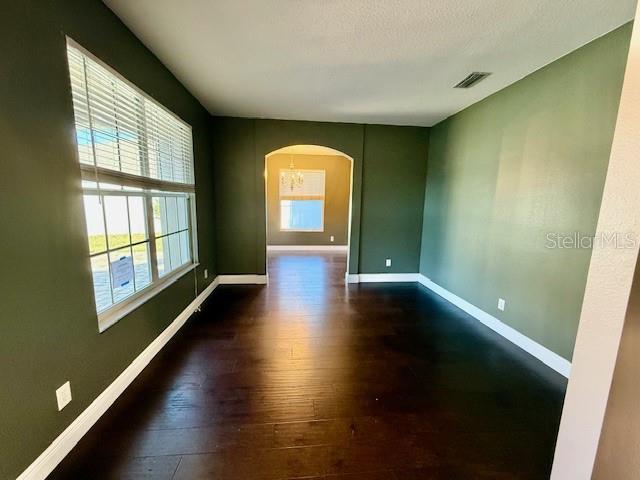 Image 3 of 23 For 3914 Roswell Place