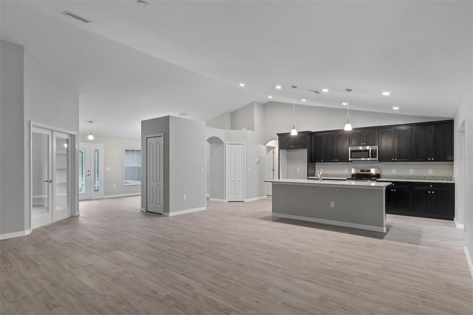 Image 12 of 46 For 4118 Pink Poppy Drive