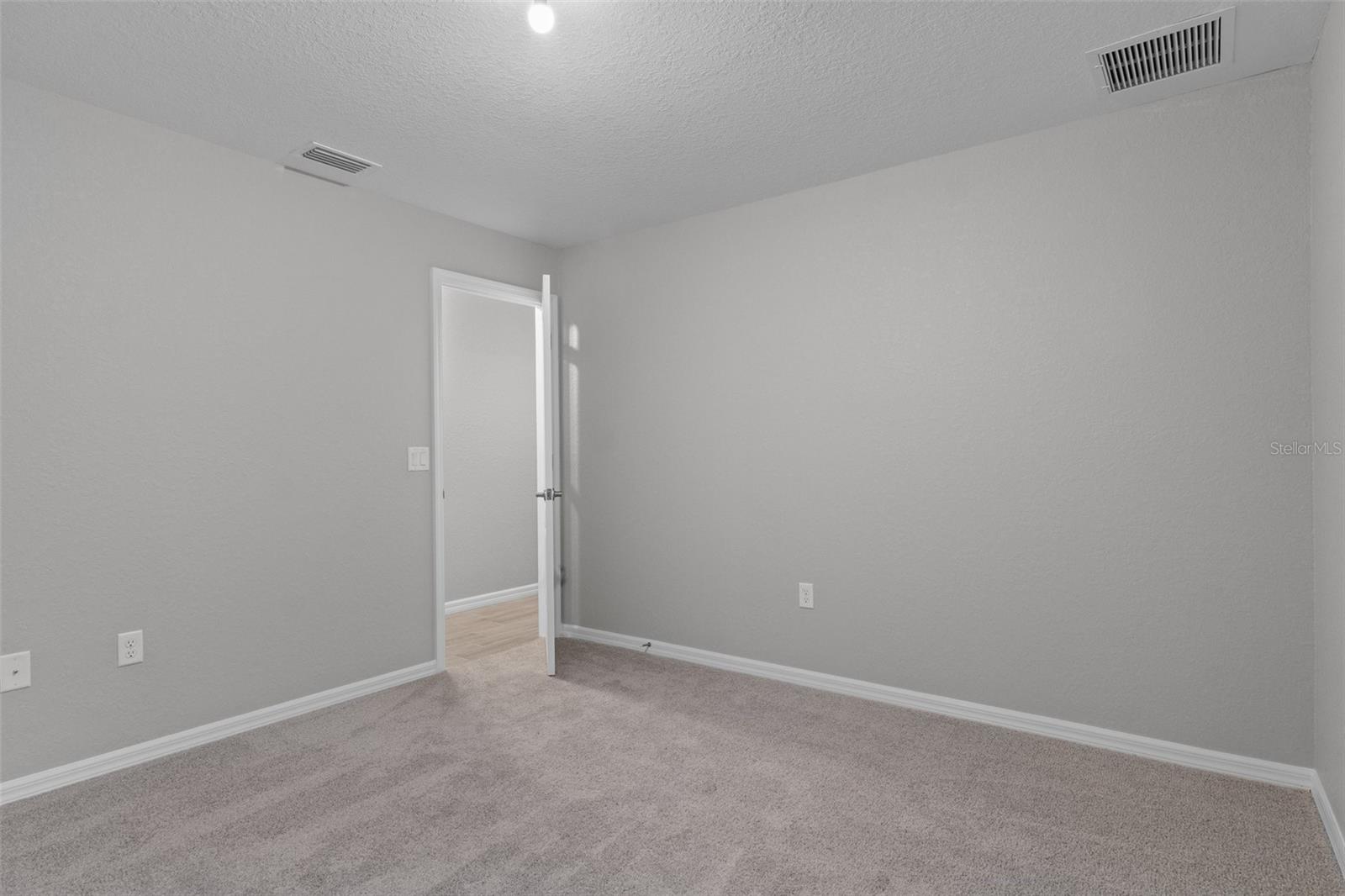 Image 39 of 46 For 4 Palm Grass Court