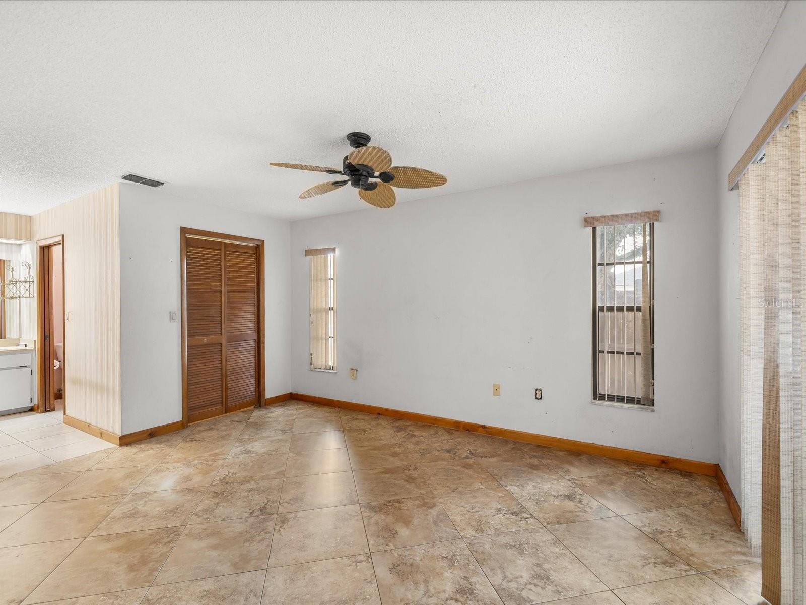 Image 10 of 29 For 2469 Anchor Avenue