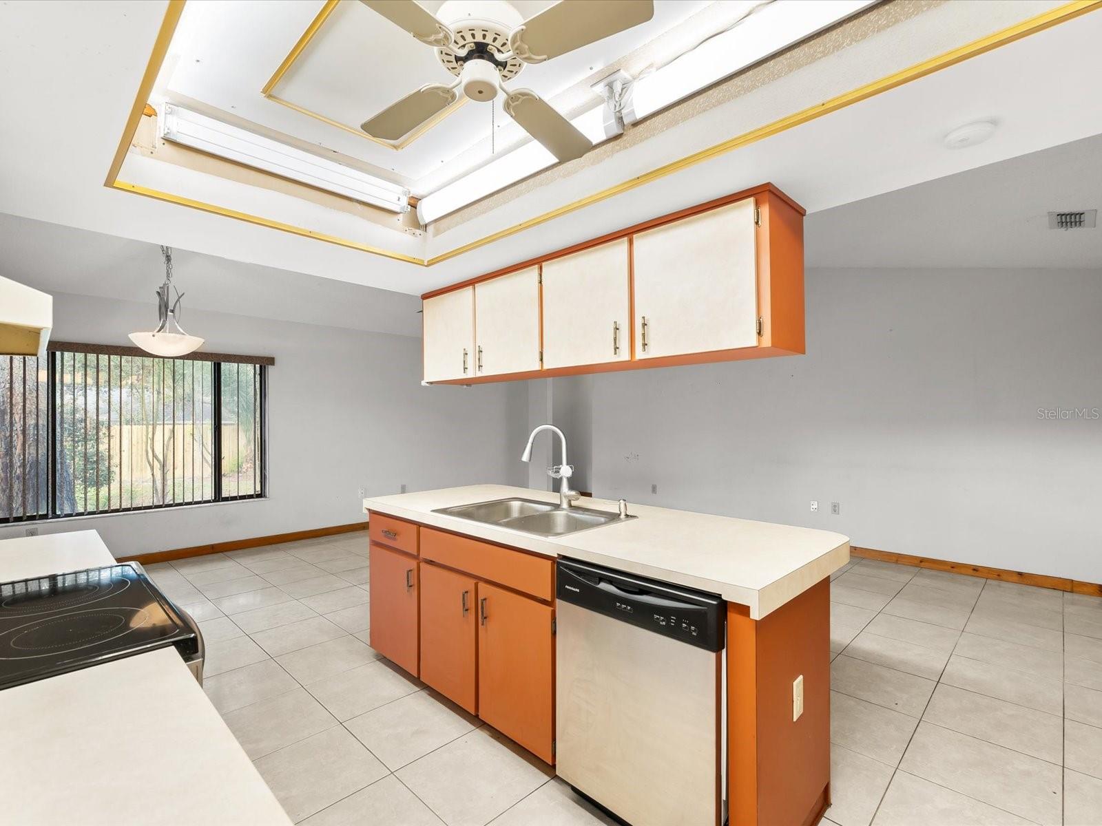 Image 15 of 29 For 2469 Anchor Avenue