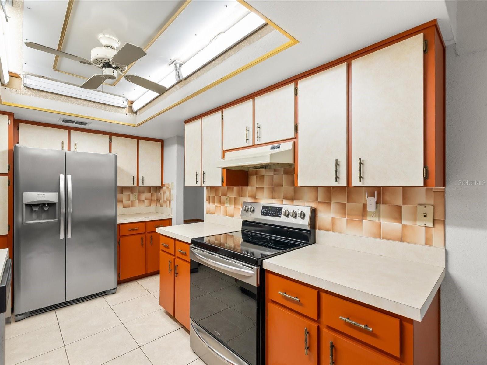 Image 18 of 29 For 2469 Anchor Avenue