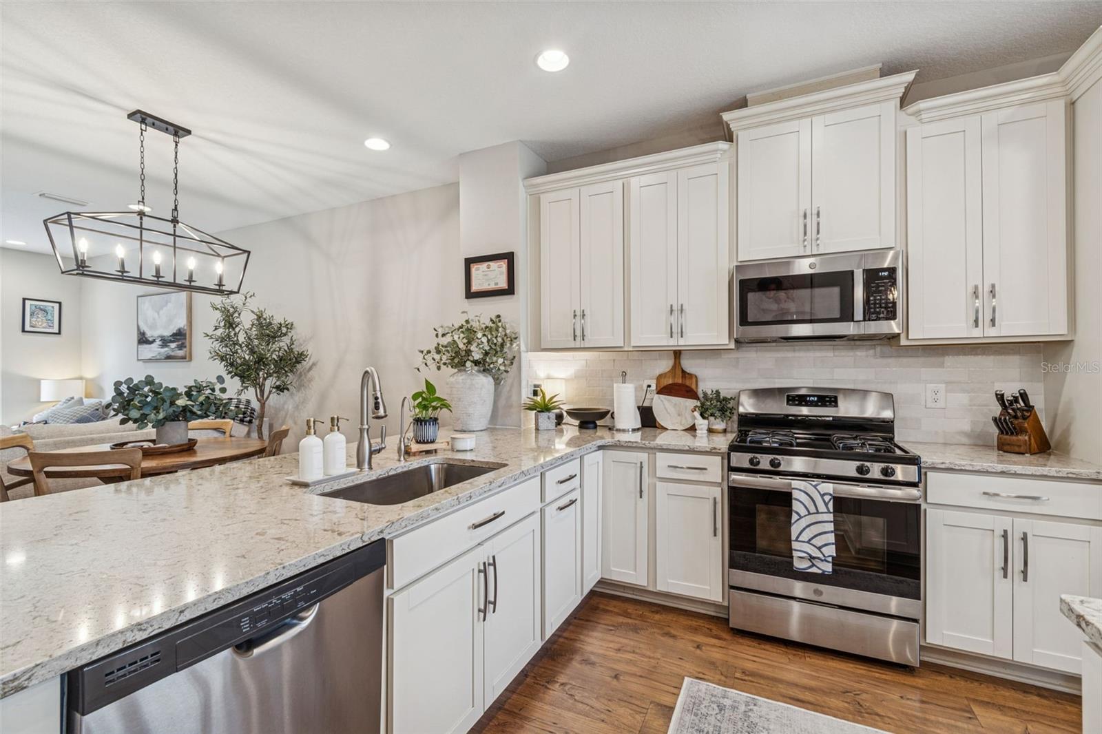 Image 14 of 54 For 12616 Rangeland Boulevard