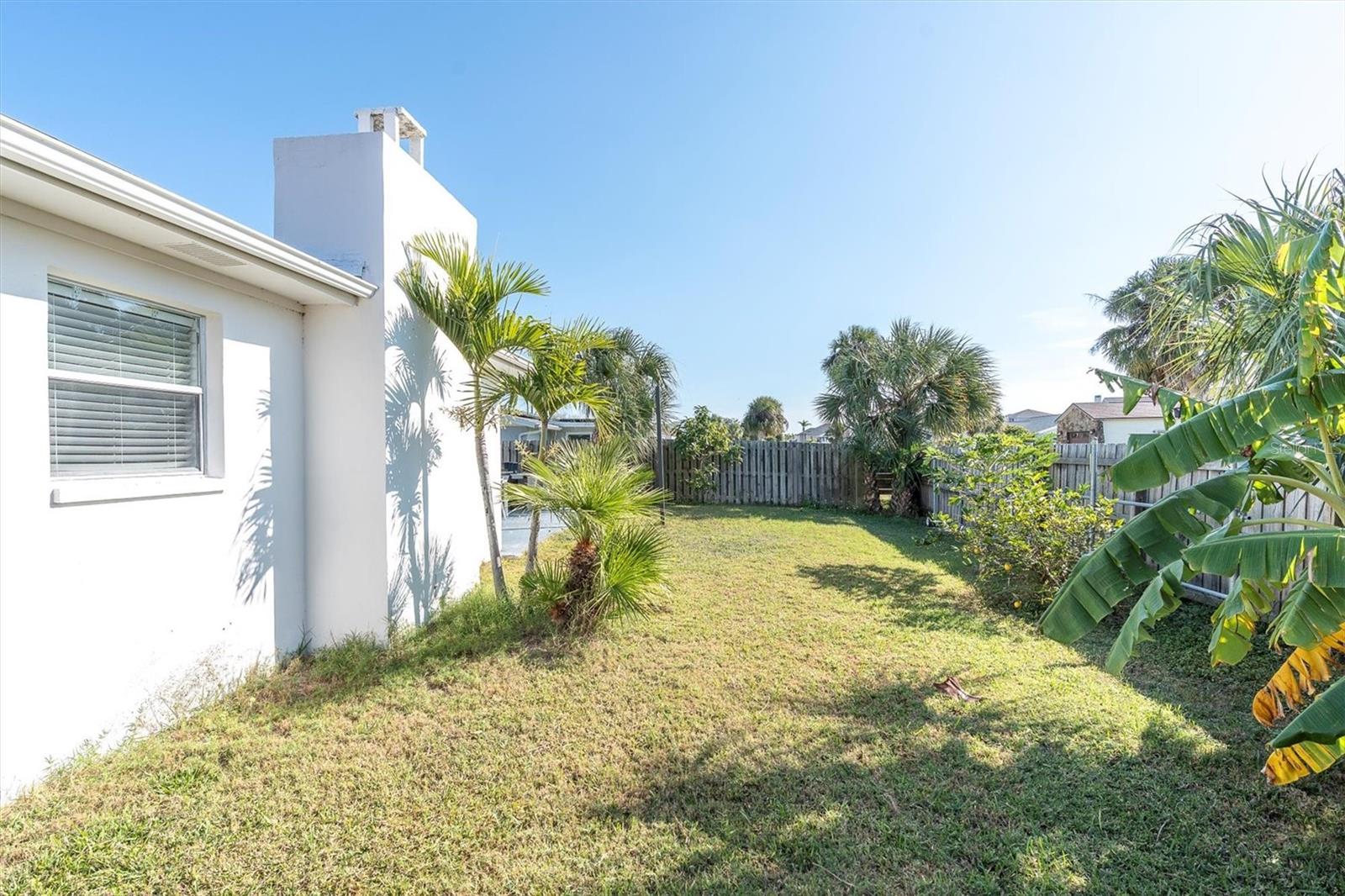 Listing photo id 27 for 7312 Mako Drive