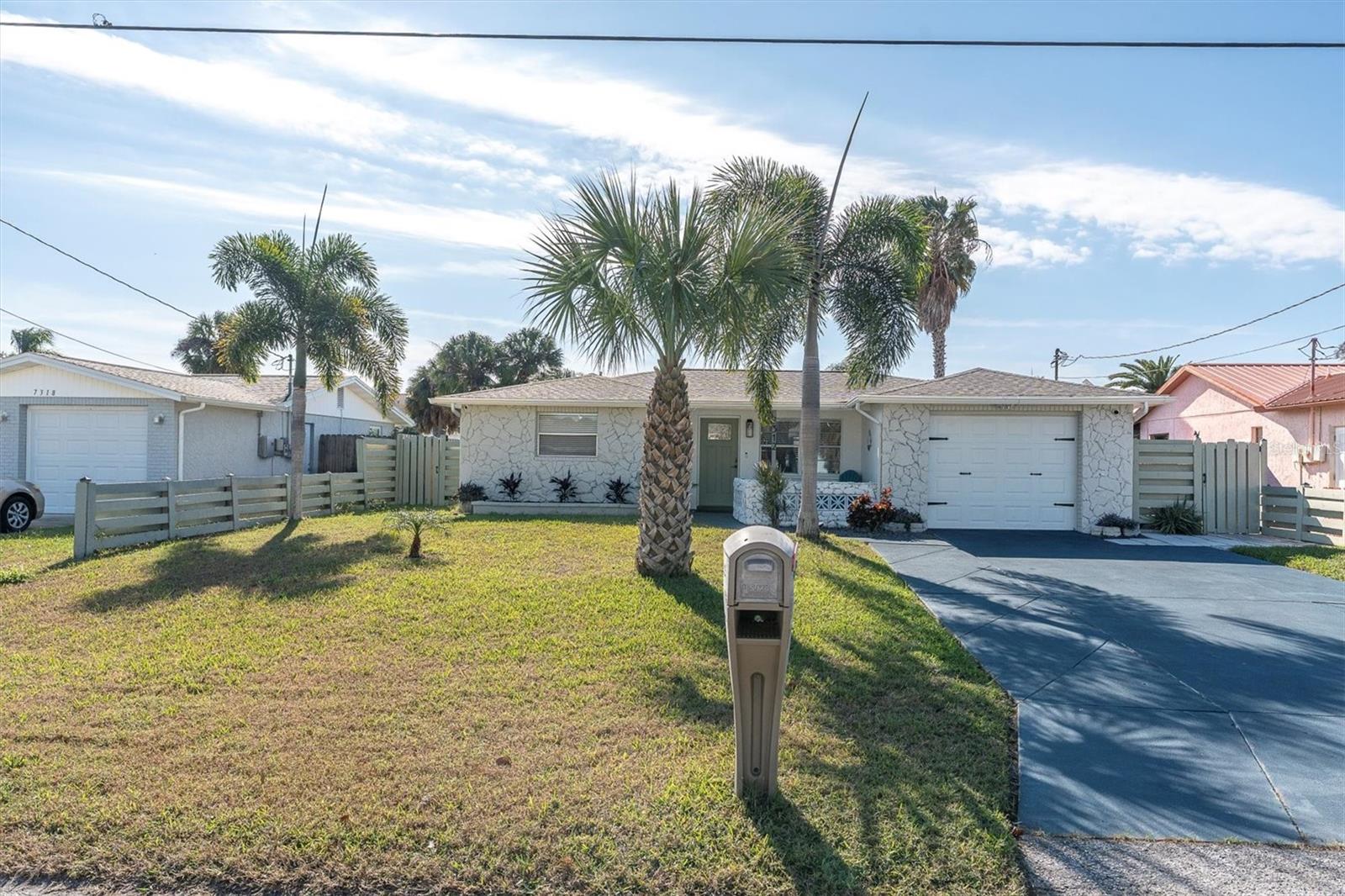 Listing photo id 30 for 7312 Mako Drive