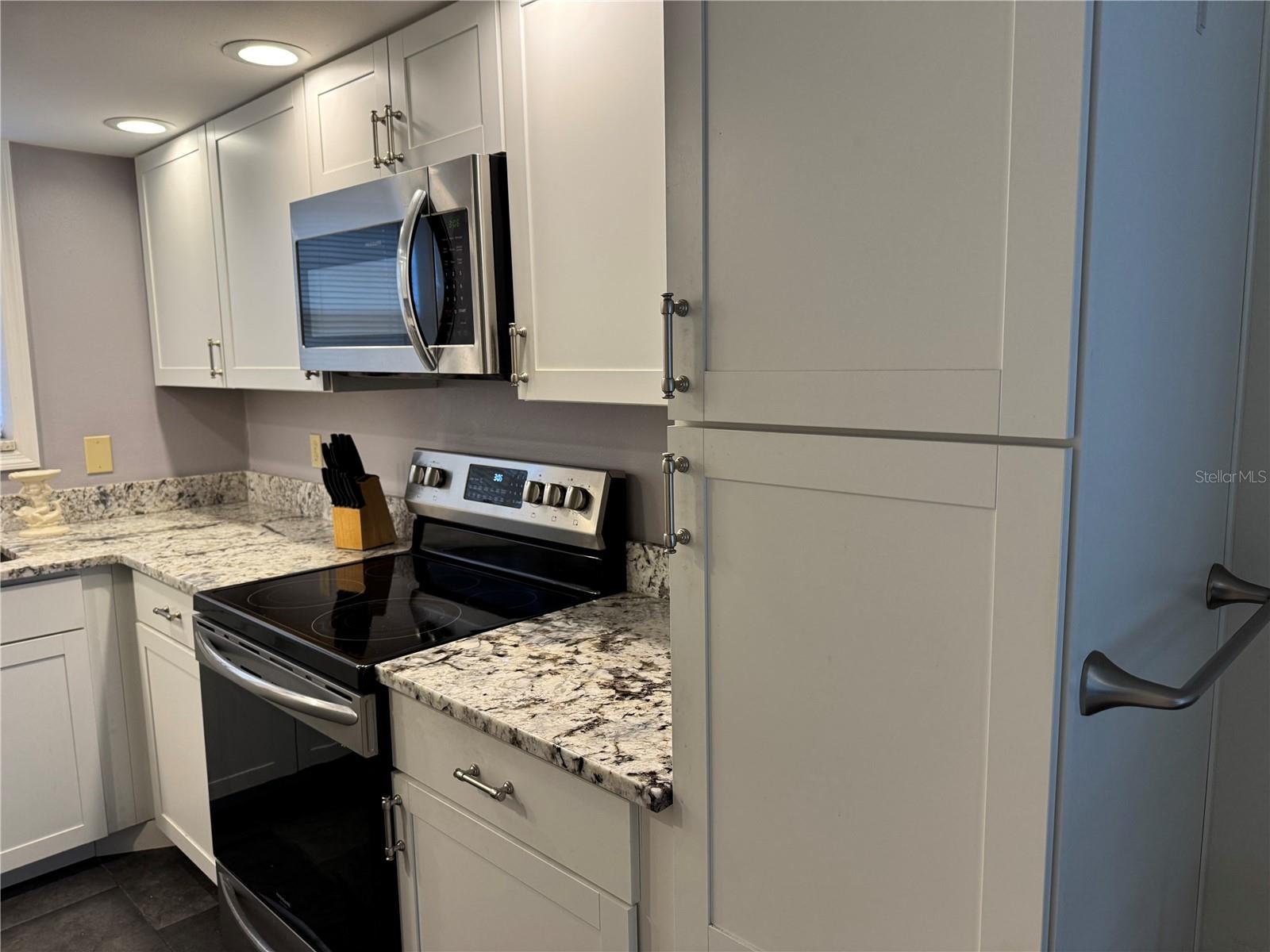 Image 12 of 25 For 2210 Vista Del Sol Circle 503