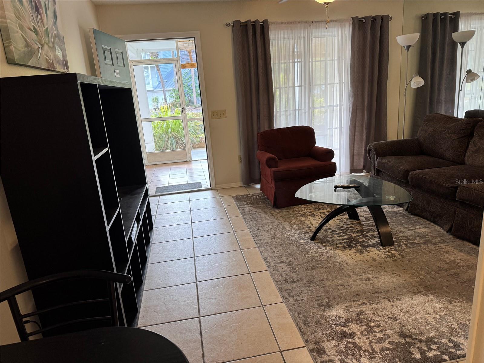 Image 4 of 25 For 2210 Vista Del Sol Circle 503