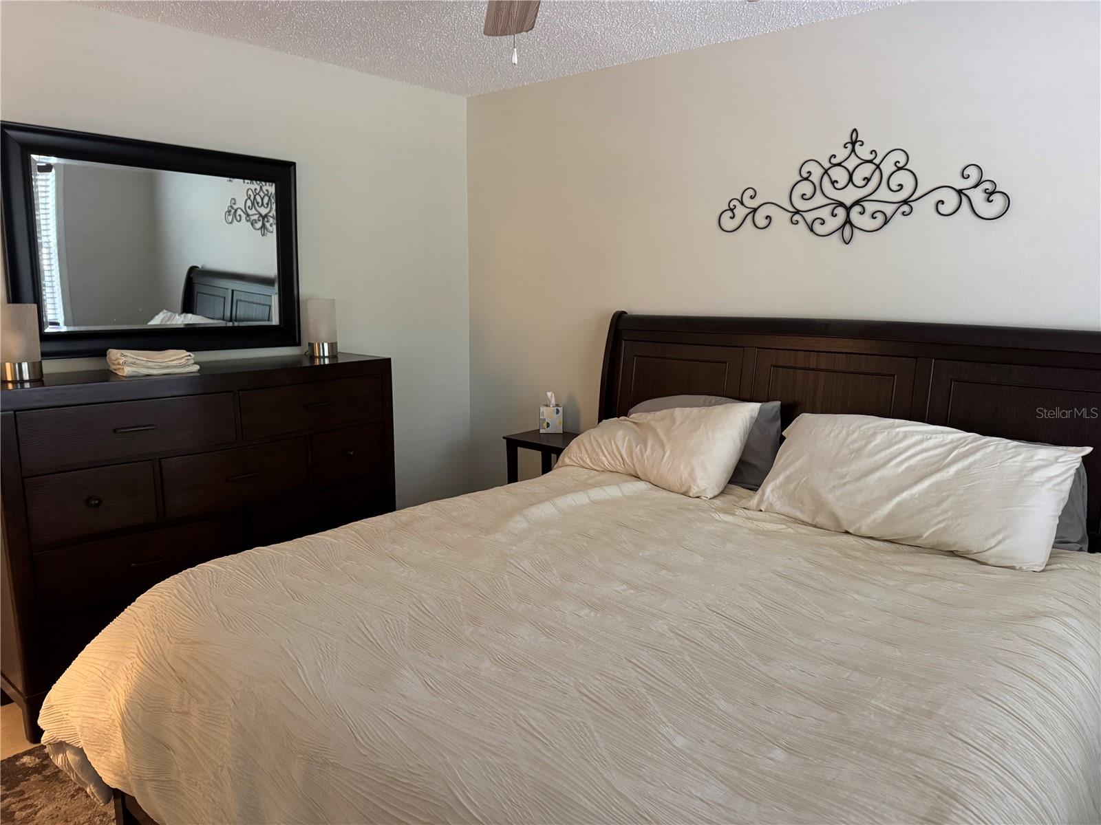 Image 8 of 25 For 2210 Vista Del Sol Circle 503