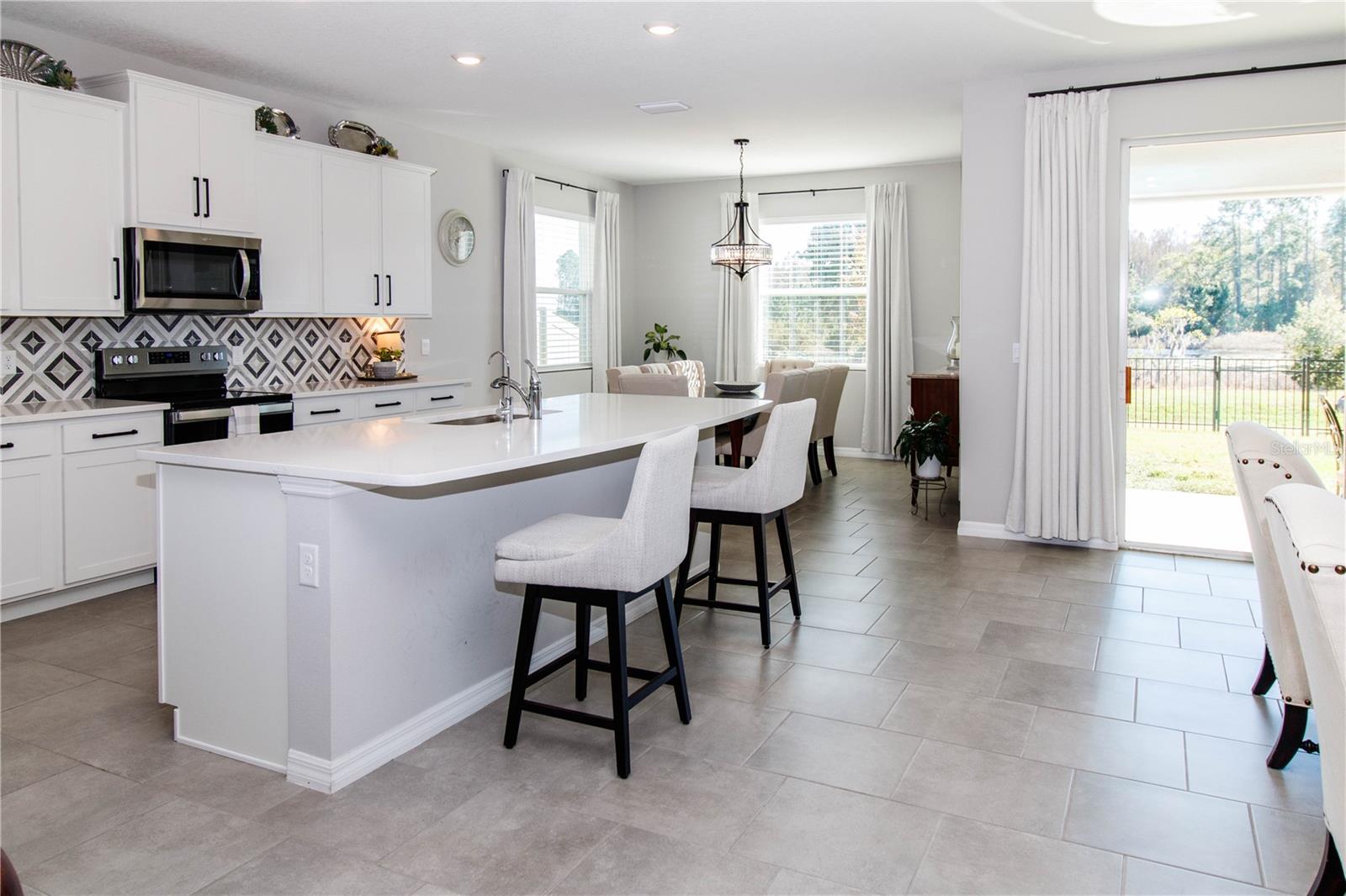 Image 5 of 39 For 7629 Broad River Avenue