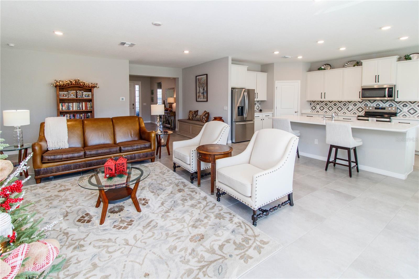 Image 8 of 39 For 7629 Broad River Avenue