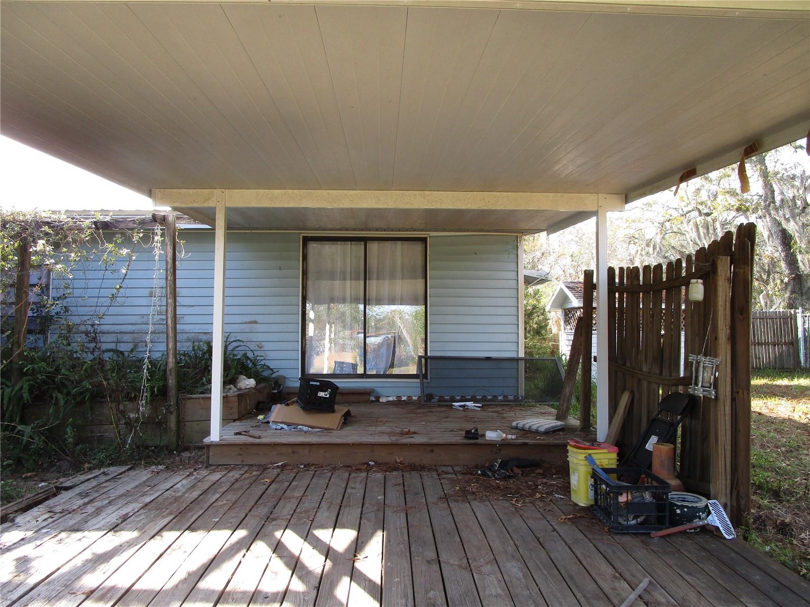 Image 38 of 62 For 17609 Bathurst Avenue