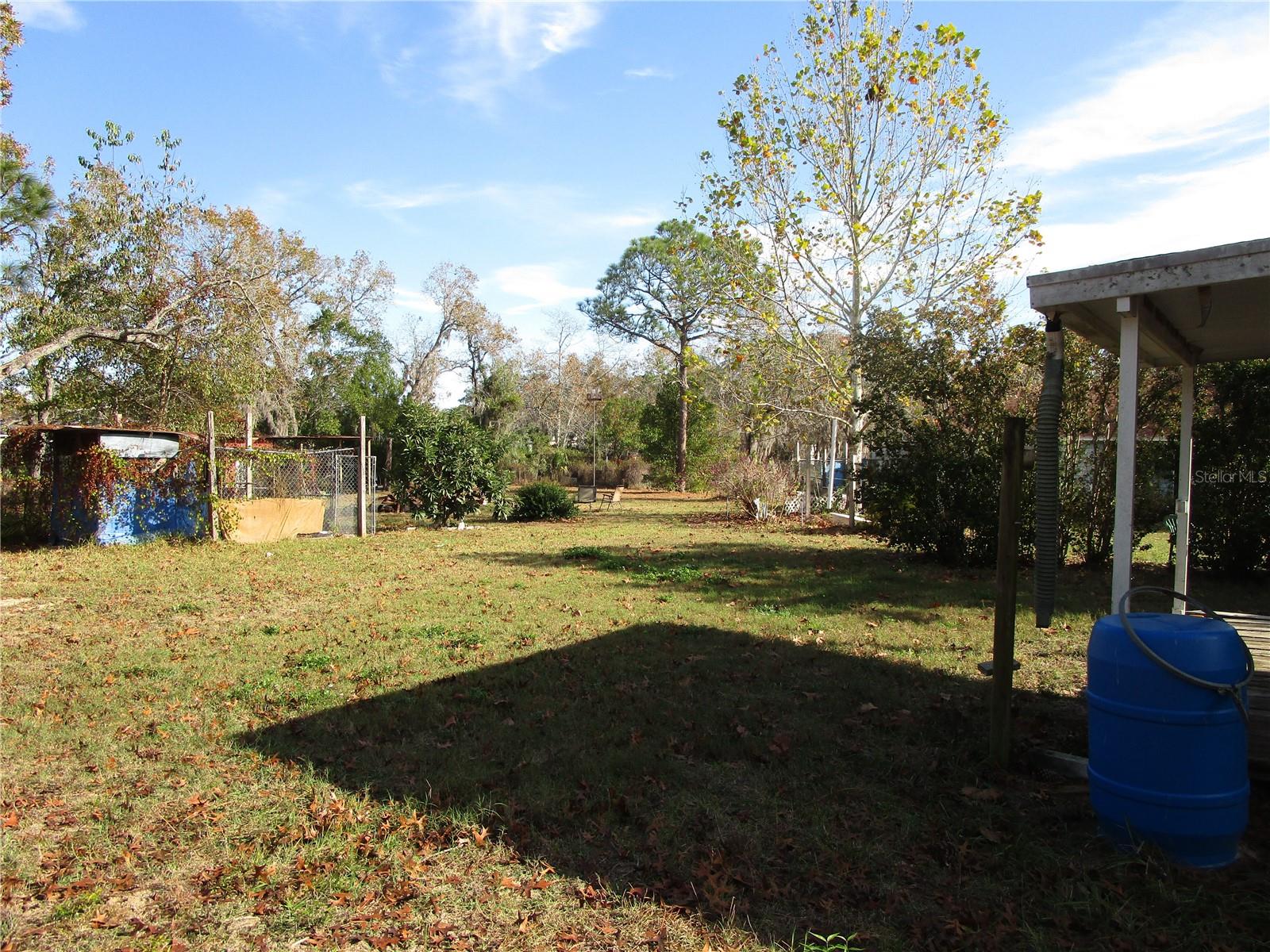 Image 57 of 62 For 17609 Bathurst Avenue