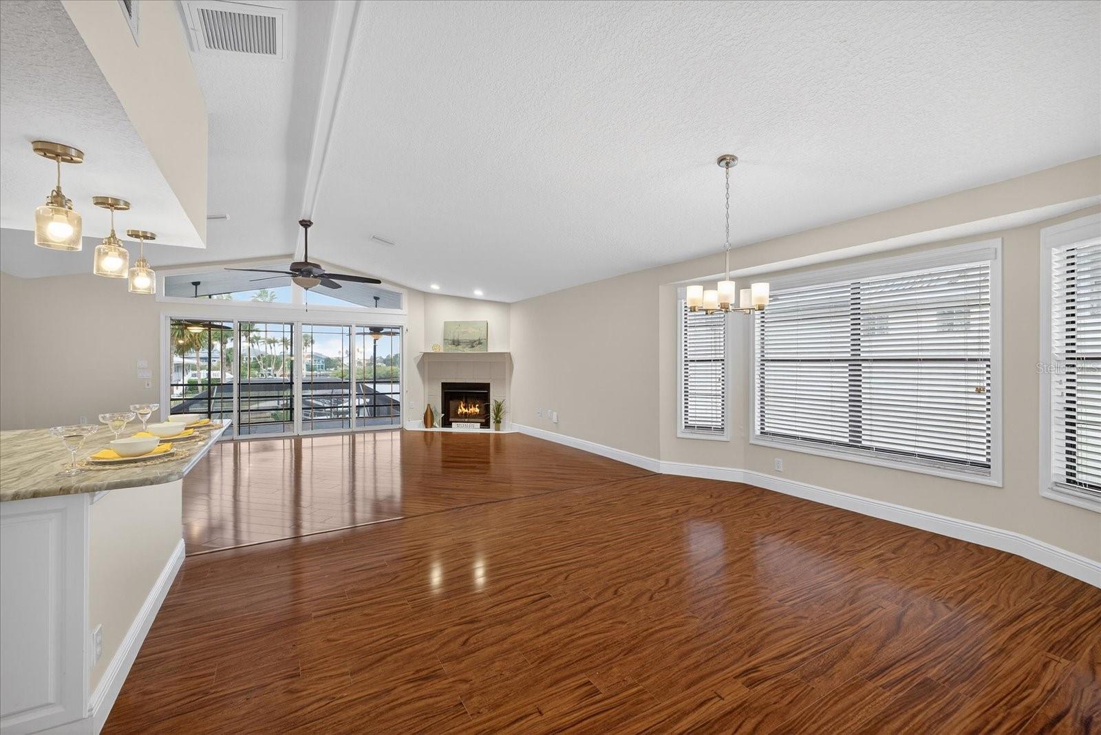 Image 12 of 96 For 6025 Randan Court