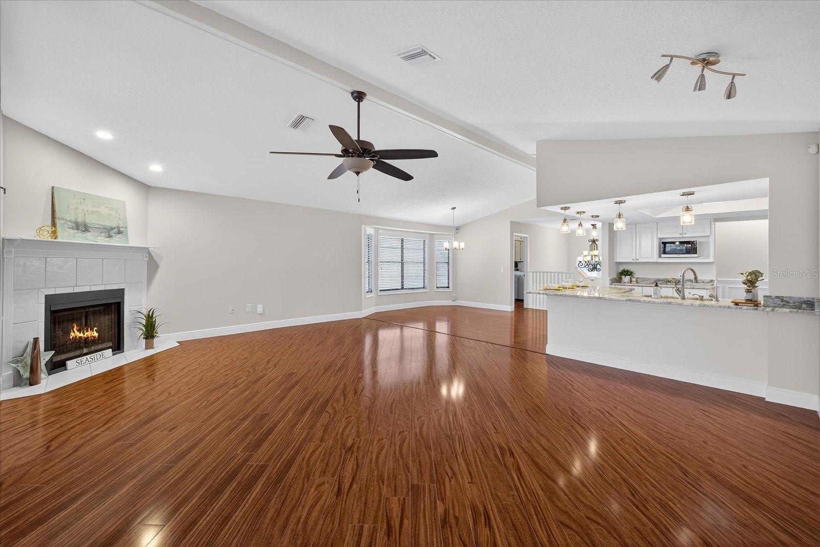 Image 19 of 96 For 6025 Randan Court