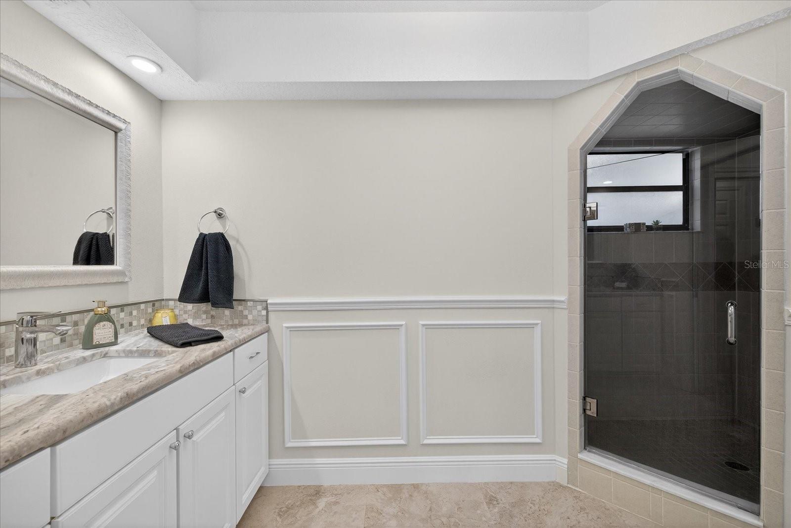 Image 31 of 96 For 6025 Randan Court