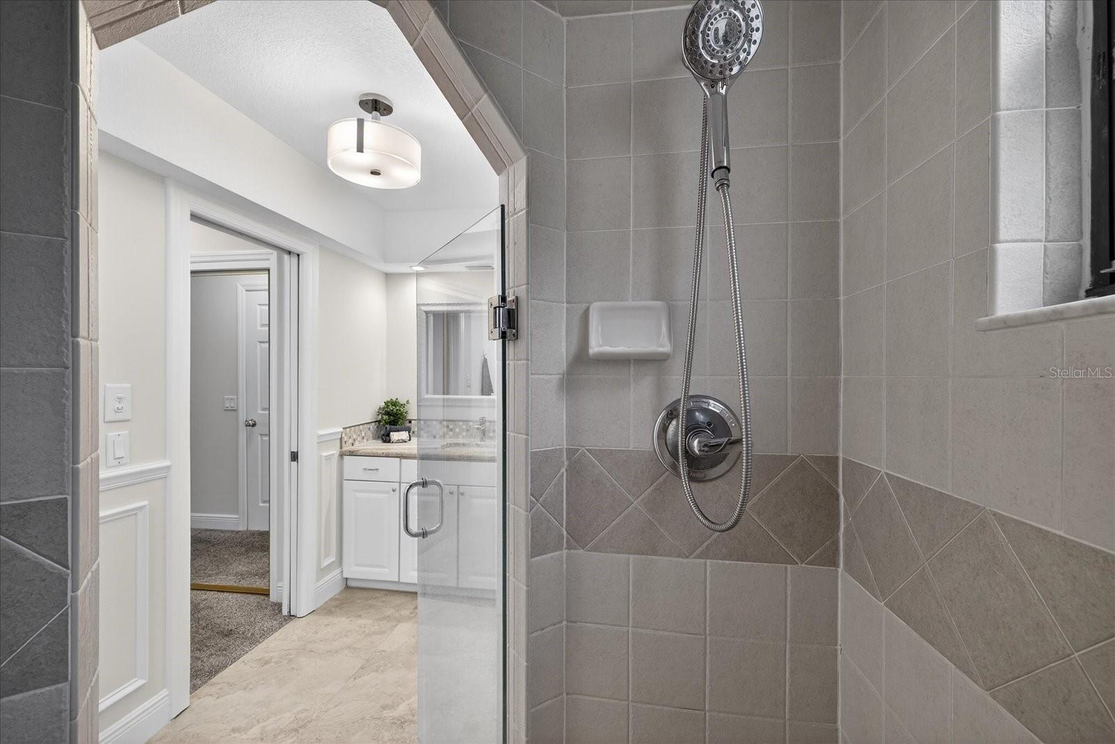 Image 33 of 96 For 6025 Randan Court