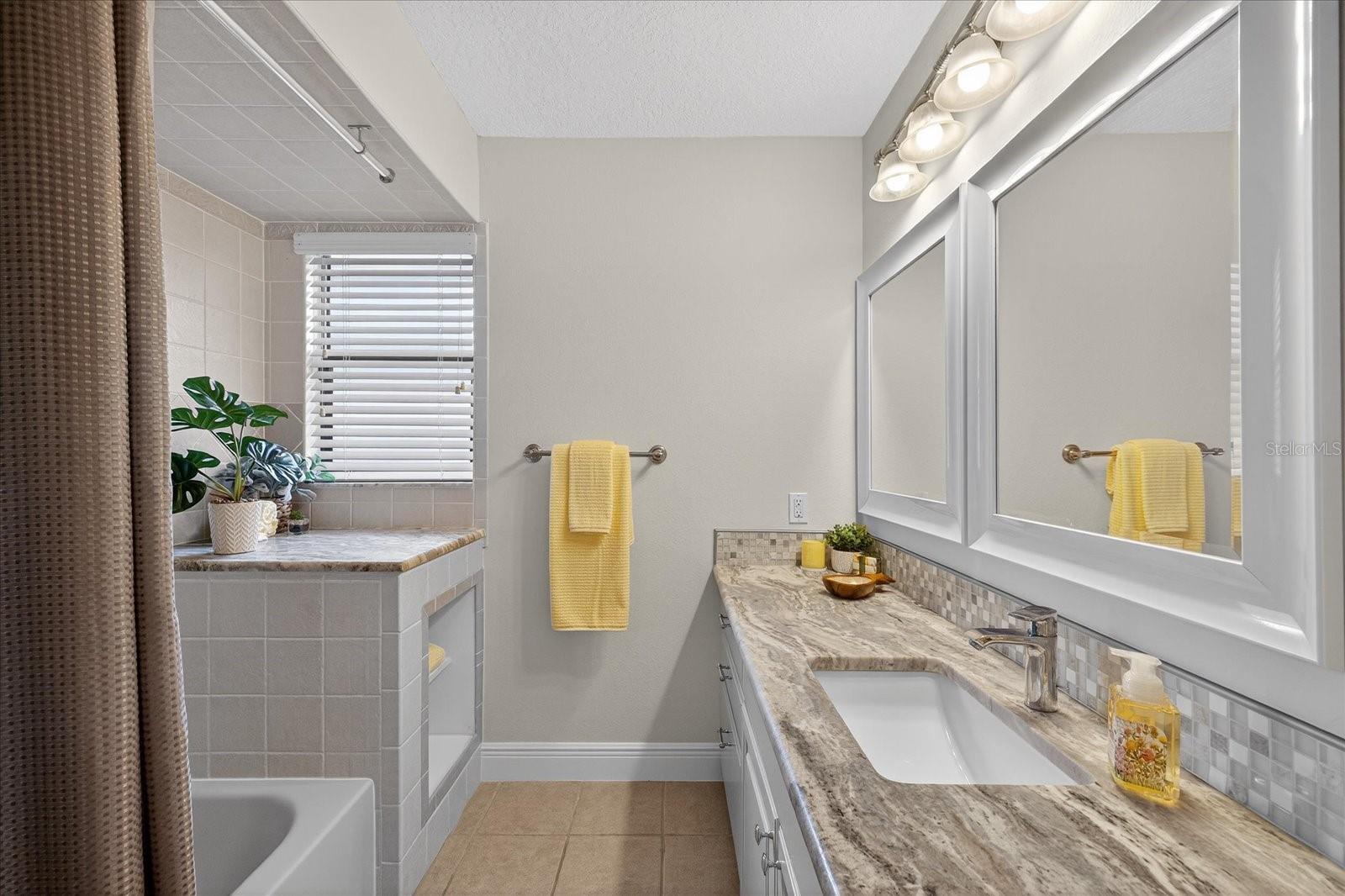 Image 41 of 96 For 6025 Randan Court