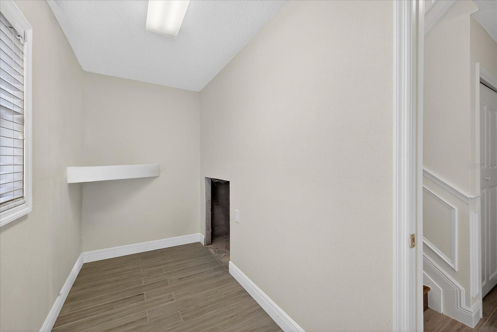 Image 49 of 96 For 6025 Randan Court