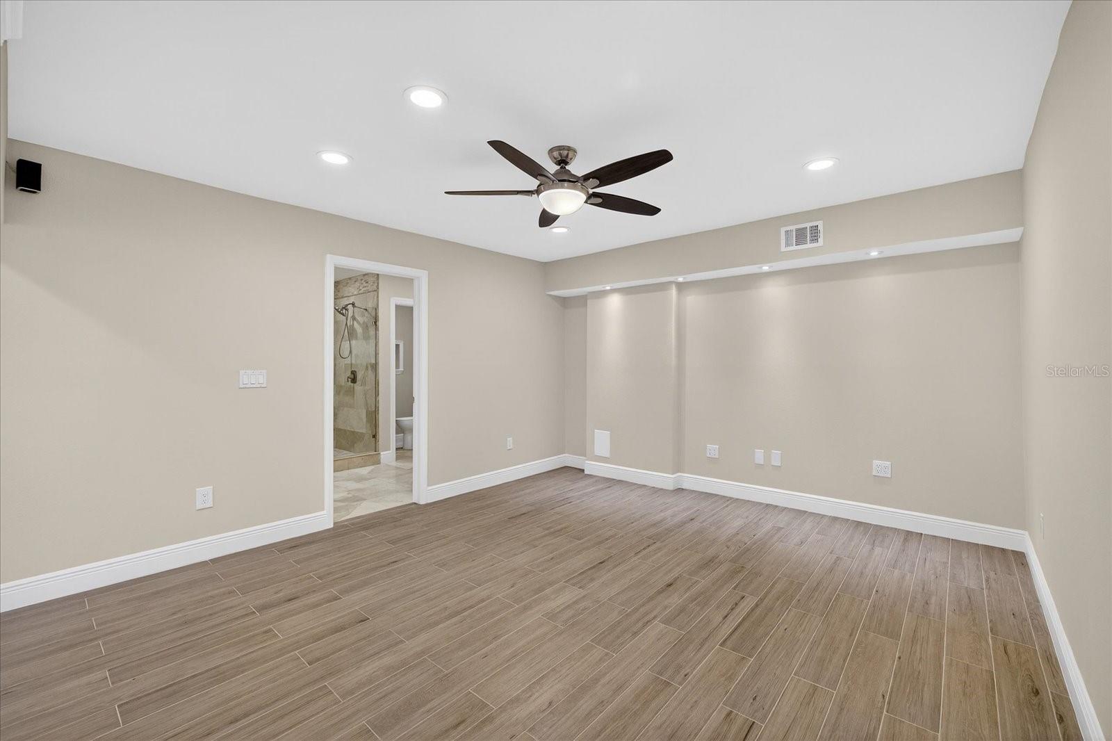 Image 58 of 96 For 6025 Randan Court