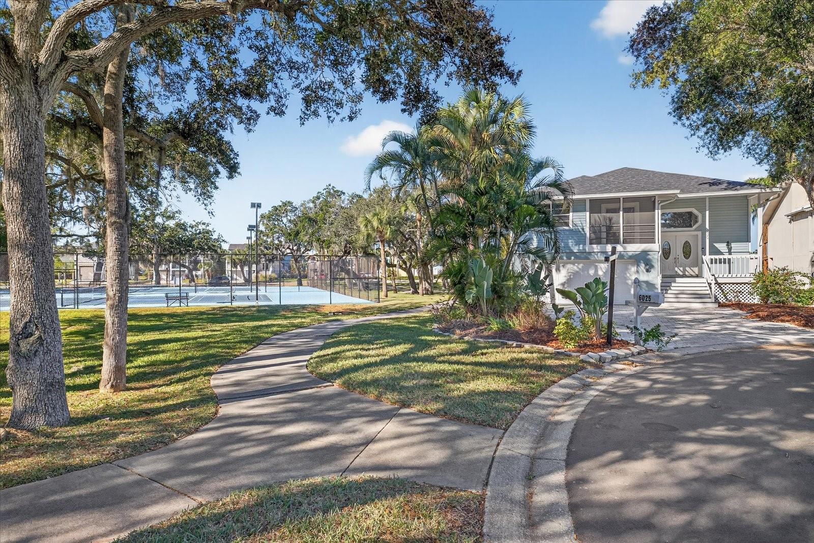 Image 76 of 96 For 6025 Randan Court