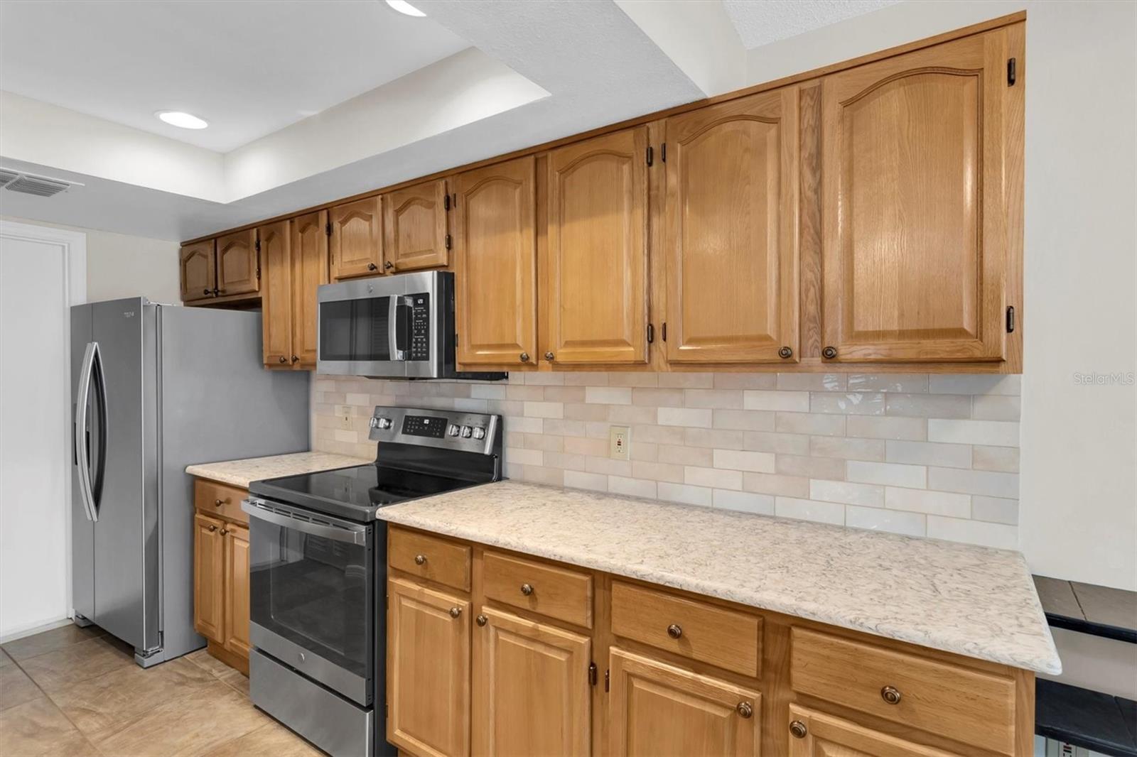 Image 10 of 30 For 4745 Vicksburg Court