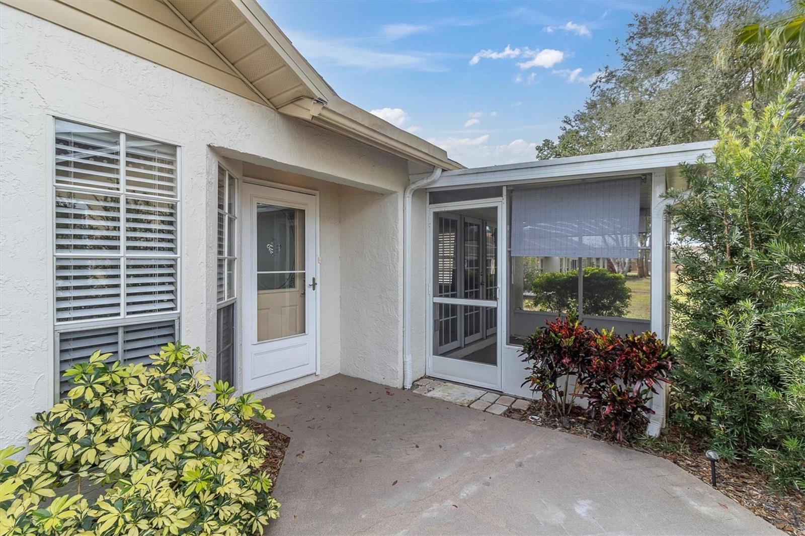 Image 26 of 30 For 4745 Vicksburg Court