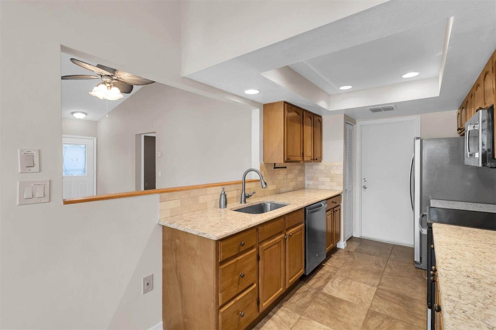 Image 9 of 30 For 4745 Vicksburg Court