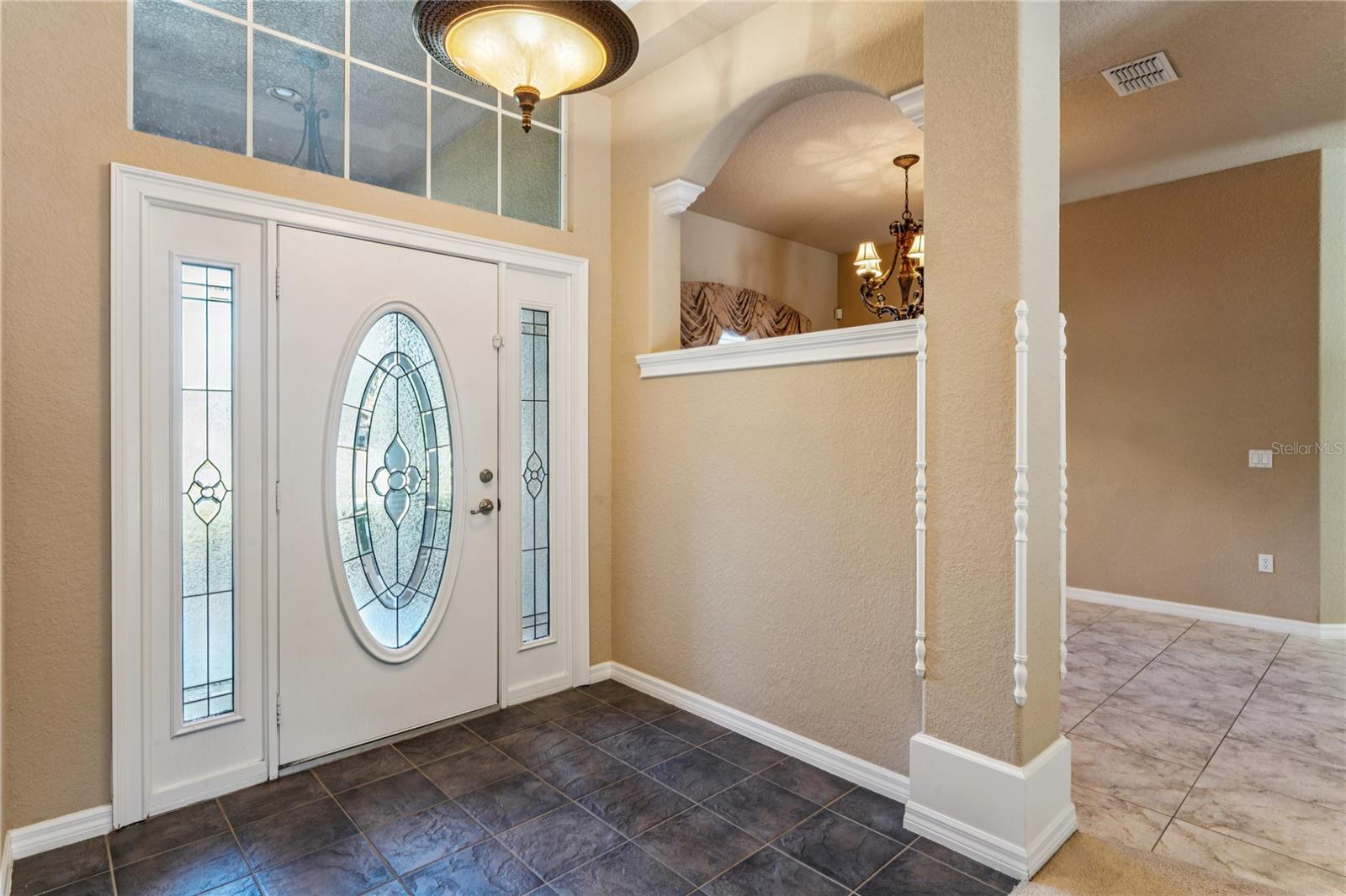 Image 13 of 95 For 6034 Wooden Street