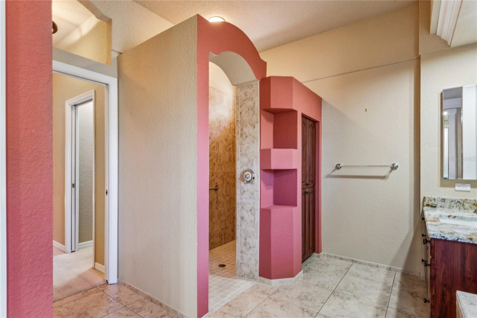 Image 42 of 95 For 6034 Wooden Street