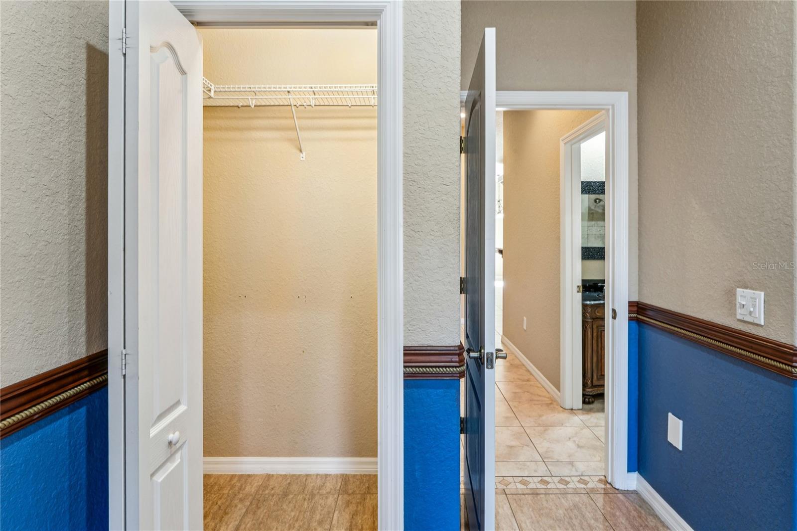 Image 48 of 95 For 6034 Wooden Street