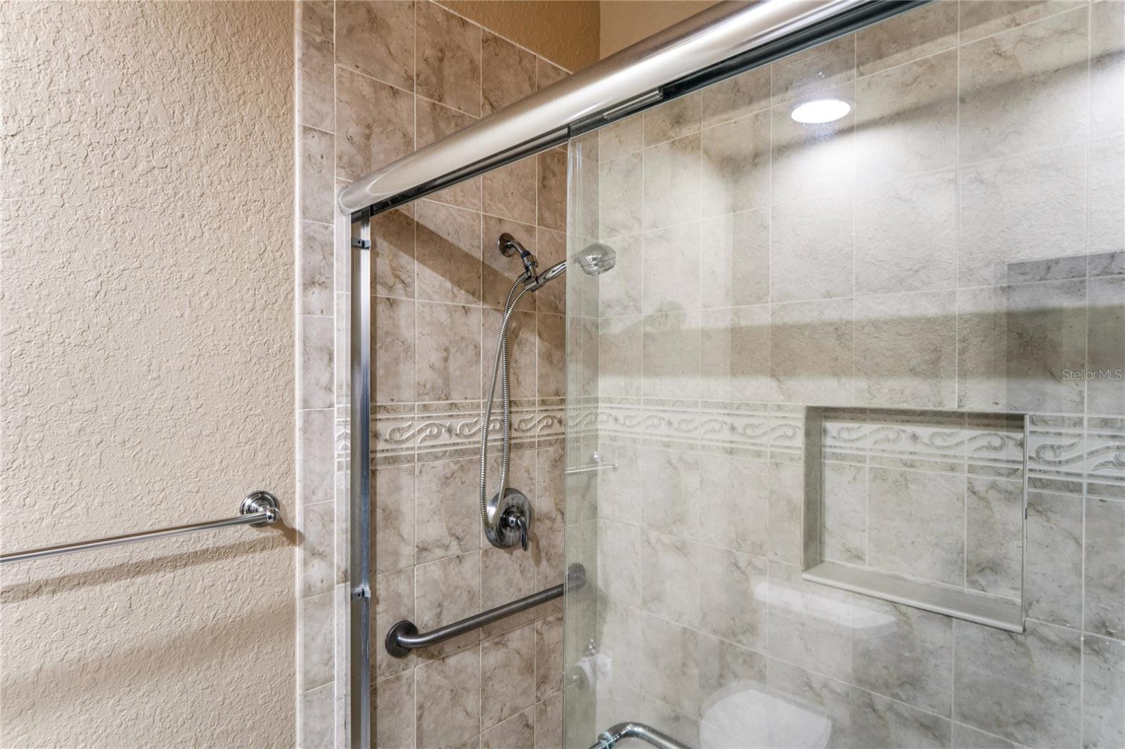 Image 50 of 95 For 6034 Wooden Street