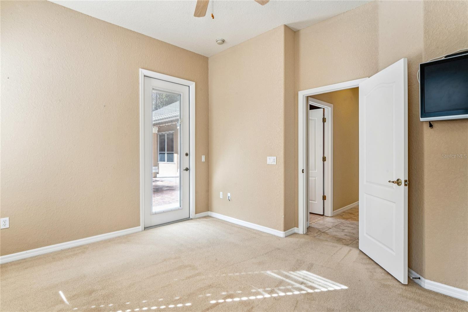 Image 53 of 95 For 6034 Wooden Street