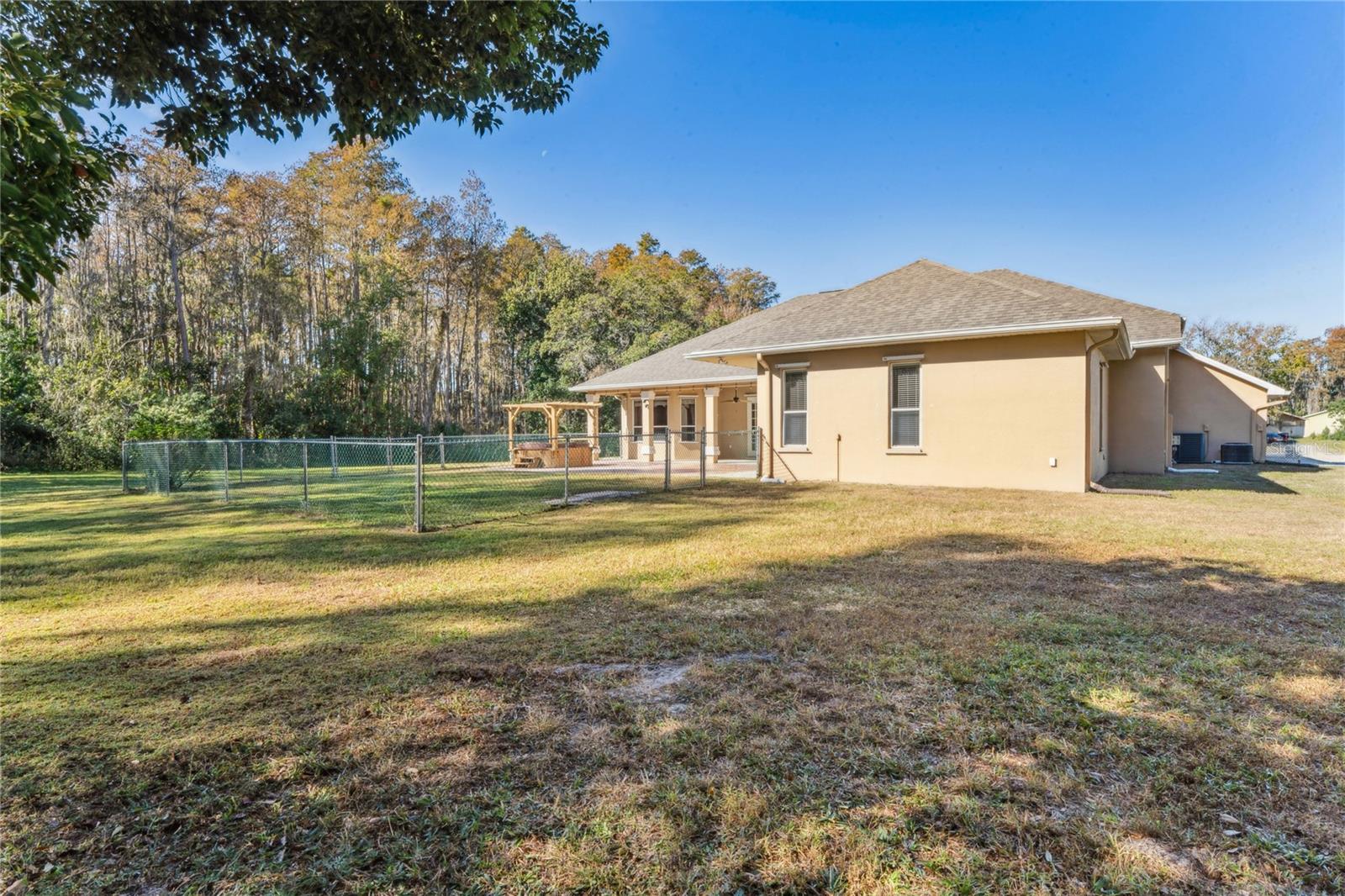 Image 72 of 95 For 6034 Wooden Street