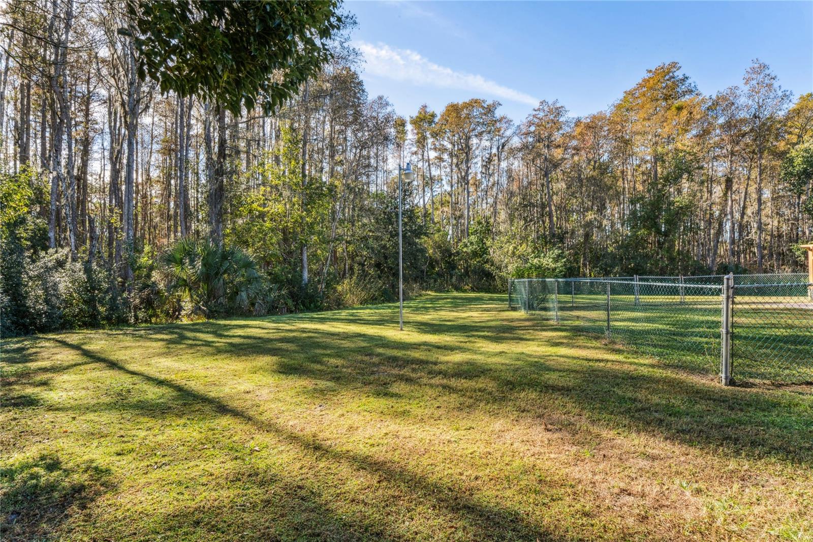 Image 8 of 95 For 6034 Wooden Street