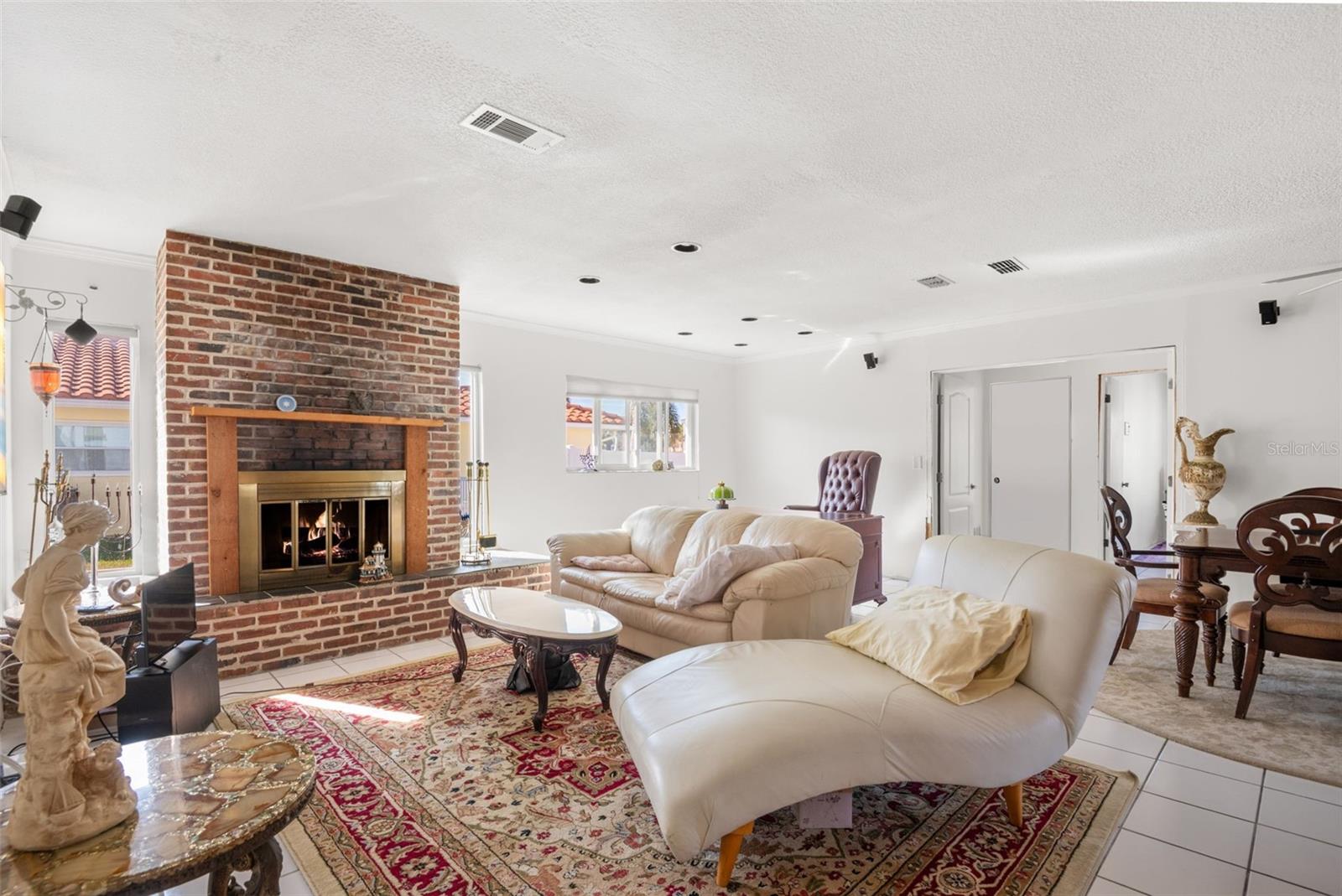 Image 7 of 23 For 5451 Windward Way