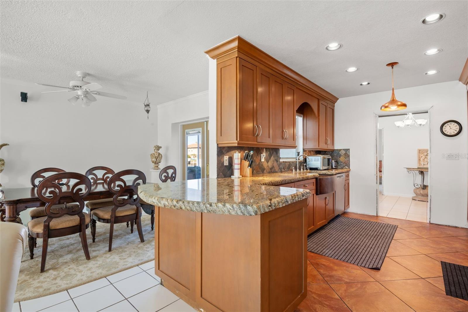 Image 8 of 23 For 5451 Windward Way