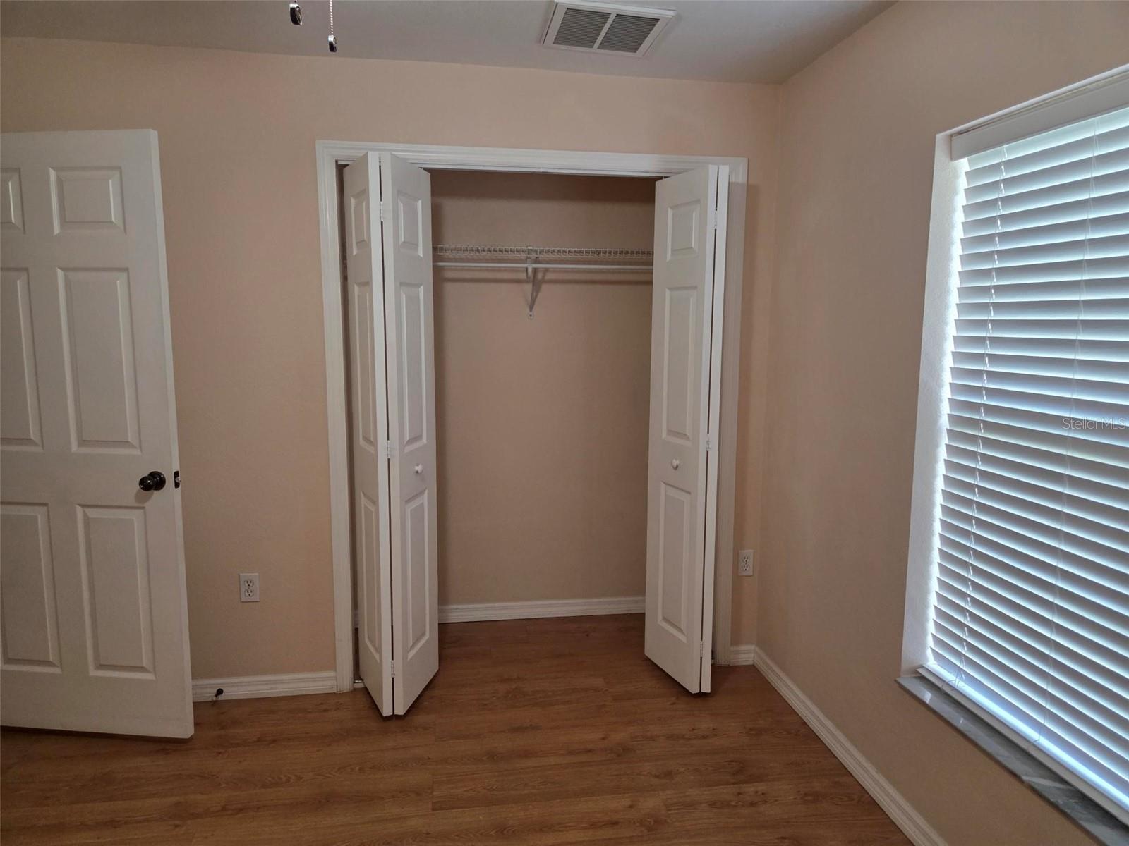 Image 21 of 50 For 11345 Hanis Street