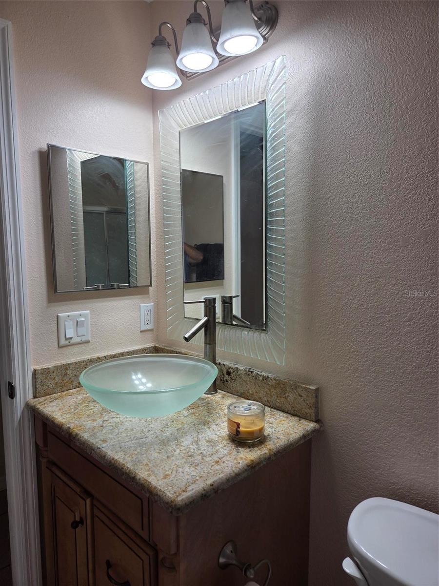 Image 23 of 50 For 11345 Hanis Street