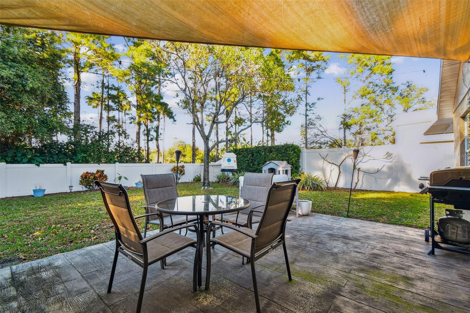 Image 23 of 29 For 2749 Big Pine Drive