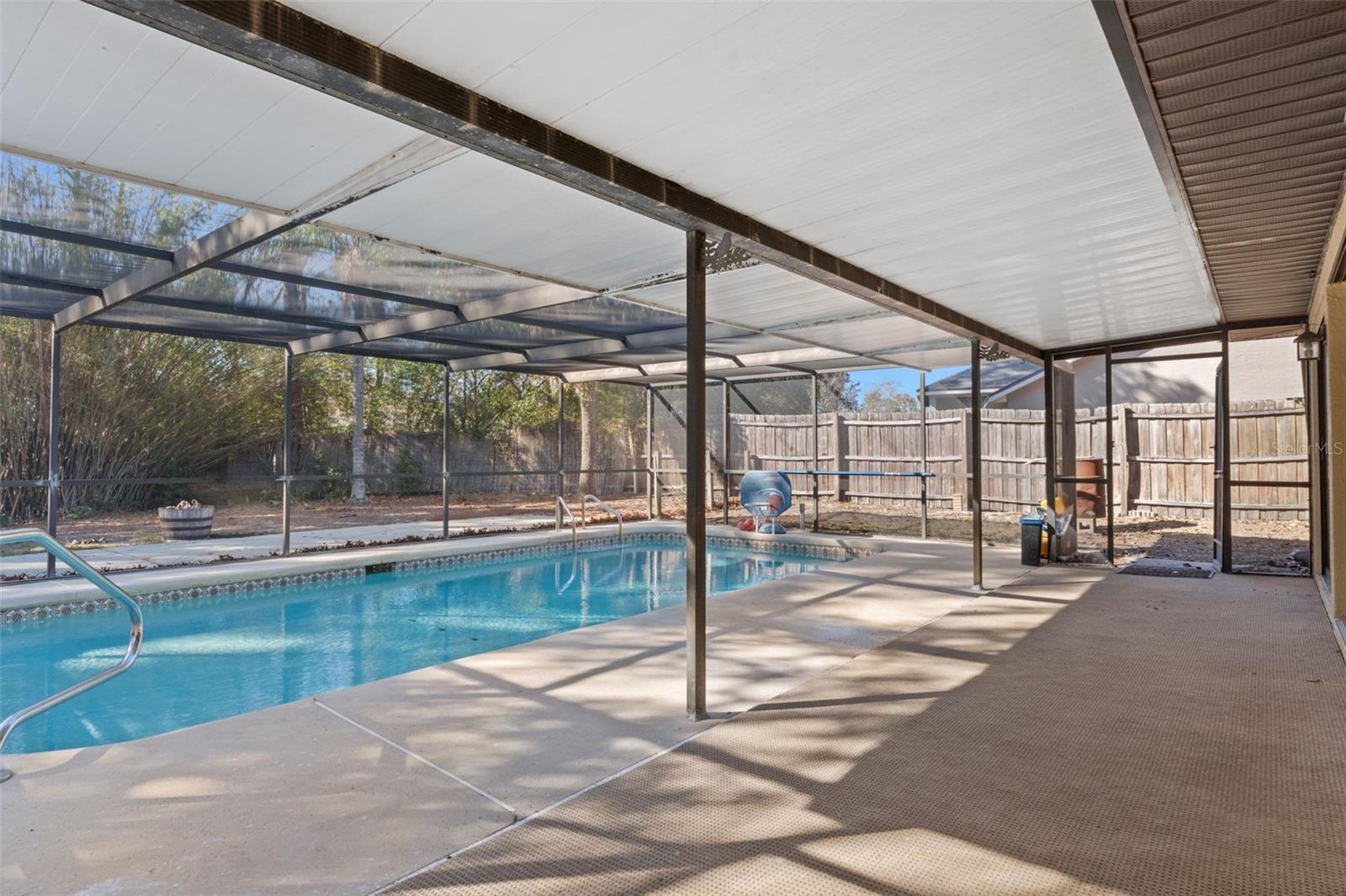 Listing photo id 28 for 11272 Portsmouth Street